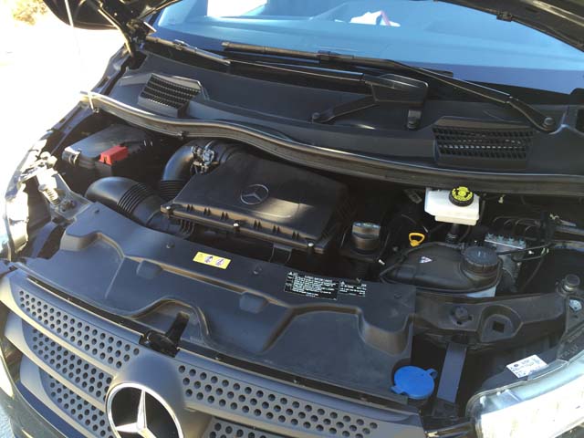 El Vito 114 confía en un motor 4 cilindros CDI de 2,1 litros y 137 CV.